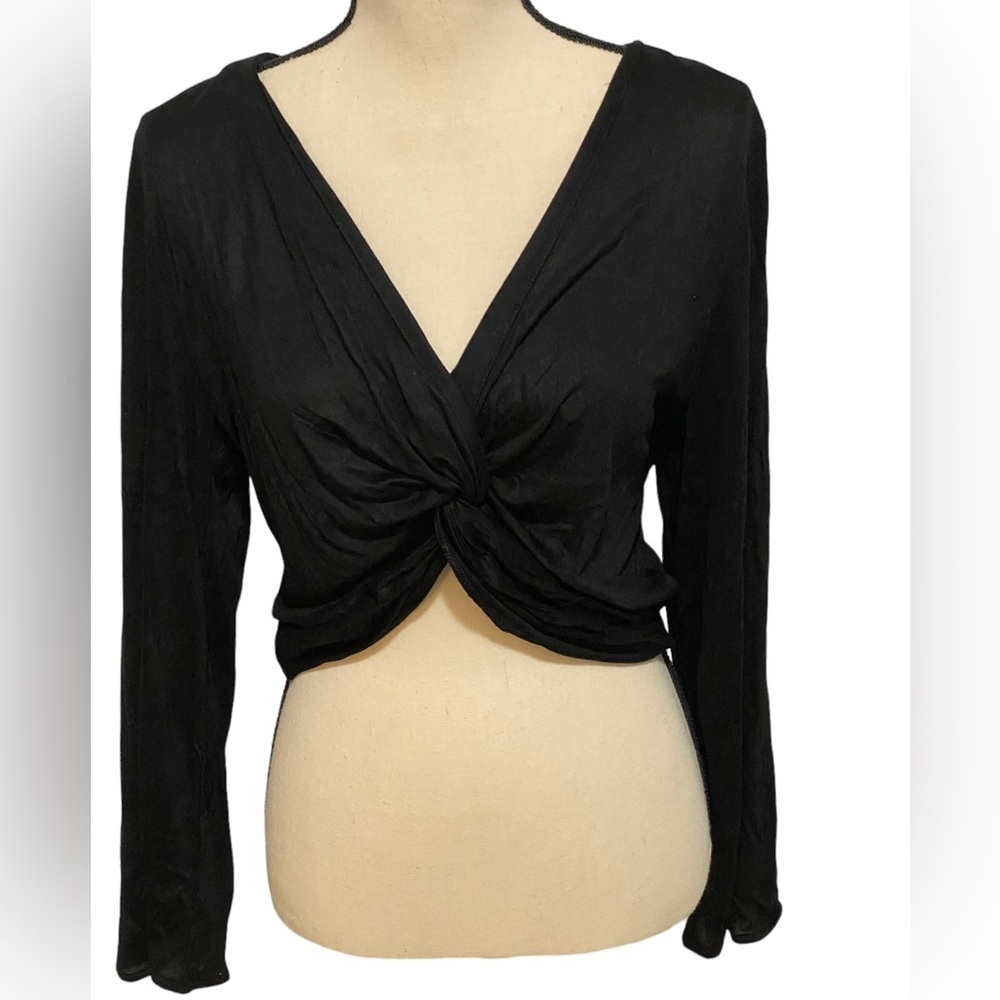 Banana Republic Vneck Knot Front LS Crop Top Sz M NWT